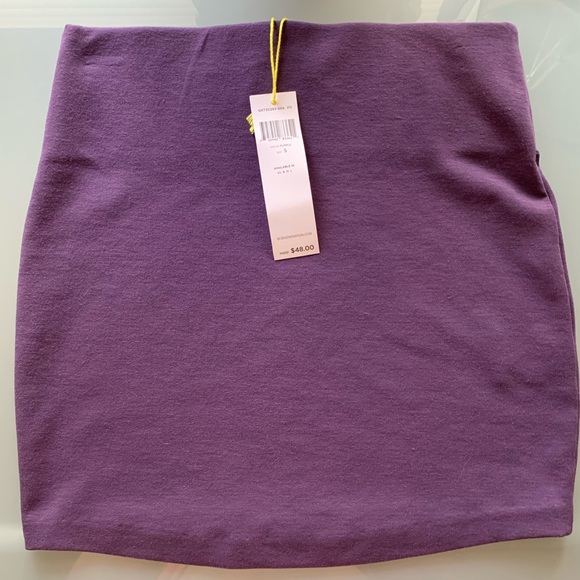 BCBGeneration Mini Skirt - Picture 4 of 10